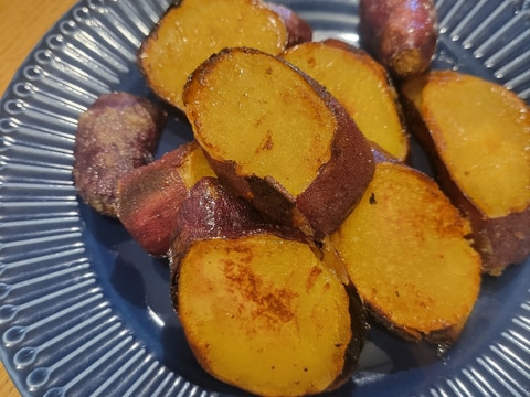 しっとりカリカリさつまいものバター焼き